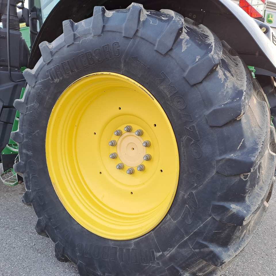 JOHN DEERE 6250R PREMIUM EDITION - Трактор: слика 4 JOHN DEERE 6250R PREMIUM EDITION - Трактор: слика 4