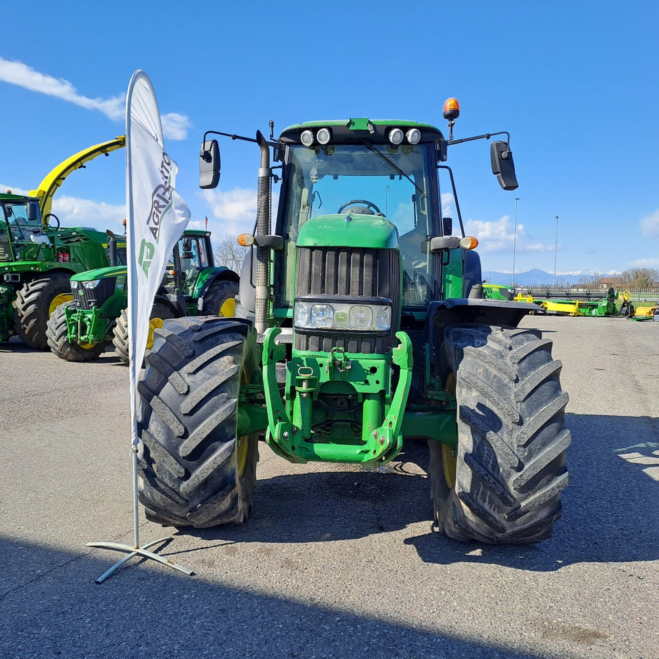 JOHN DEERE 7530 PREMIUM - Трактор: слика 3 JOHN DEERE 7530 PREMIUM - Трактор: слика 3