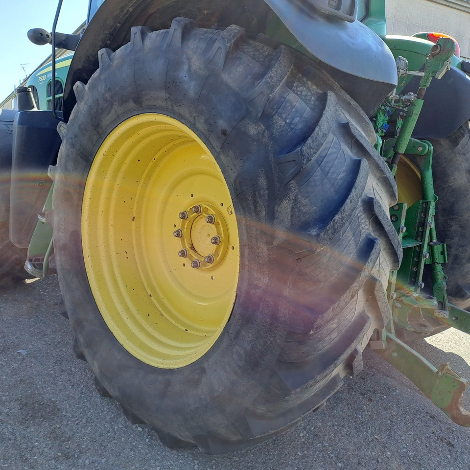 Лизинг на  JOHN DEERE 7530 PREMIUM JOHN DEERE 7530 PREMIUM: слика 7
