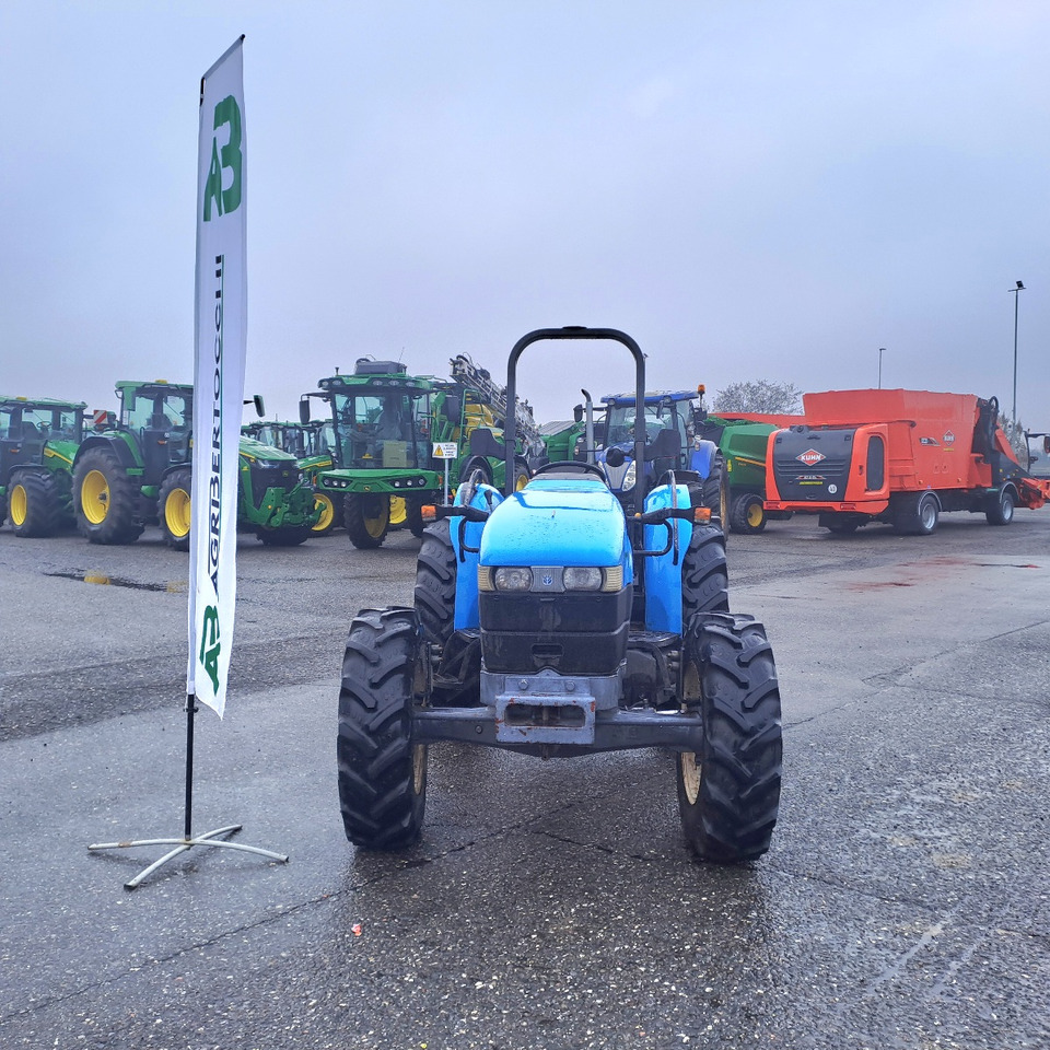 NEW HOLLAND TN55 - Трактор: слика 3 NEW HOLLAND TN55 - Трактор: слика 3