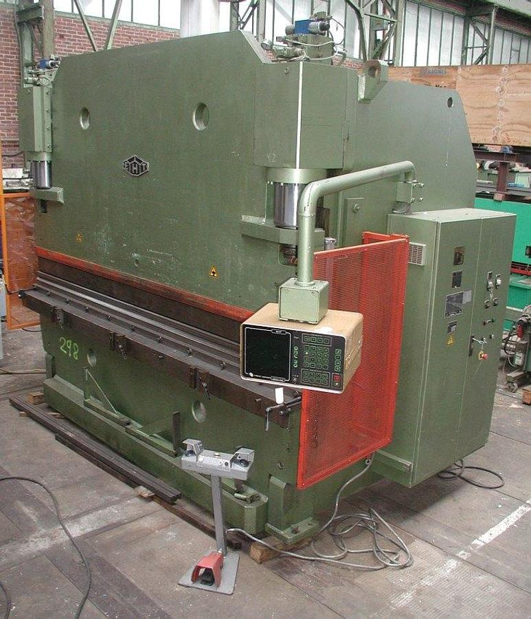 CNC-Abkantpresse EHT - Машина за обработка на метал: слика 2 CNC-Abkantpresse EHT - Машина за обработка на метал: слика 2