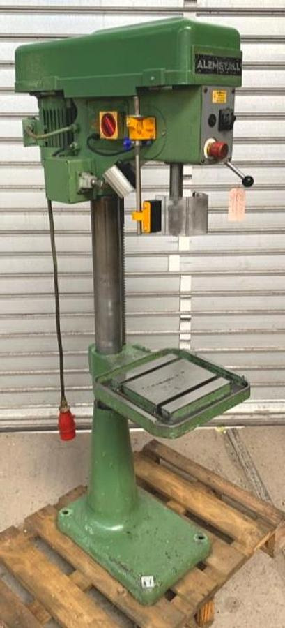 Säulenbohrmaschine ALZMETALL - Столбна дупчалка: слика 2 Säulenbohrmaschine ALZMETALL - Столбна дупчалка: слика 2
