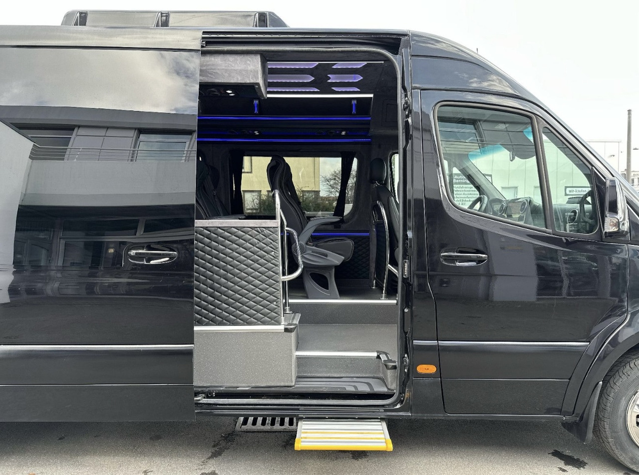 Mercedes Benz Sprinter 519 CDI - Минибус, Патничко комбе: слика 2 Mercedes Benz Sprinter 519 CDI - Минибус, Патничко комбе: слика 2