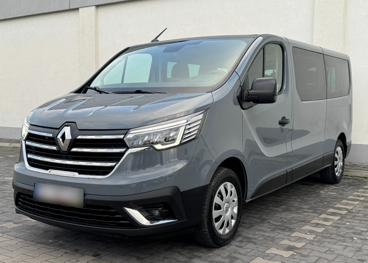 Renault Trafic Long 9 osobowy 2.0 DCI 150 KM Rok 2023 Przewóz osób niepełnosprawnych - Минибус, Патничко комбе: слика 1 Renault Trafic Long 9 osobowy 2.0 DCI 150 KM Rok 2023 Przewóz osób niepełnosprawnych - Минибус, Патничко комбе: слика 1