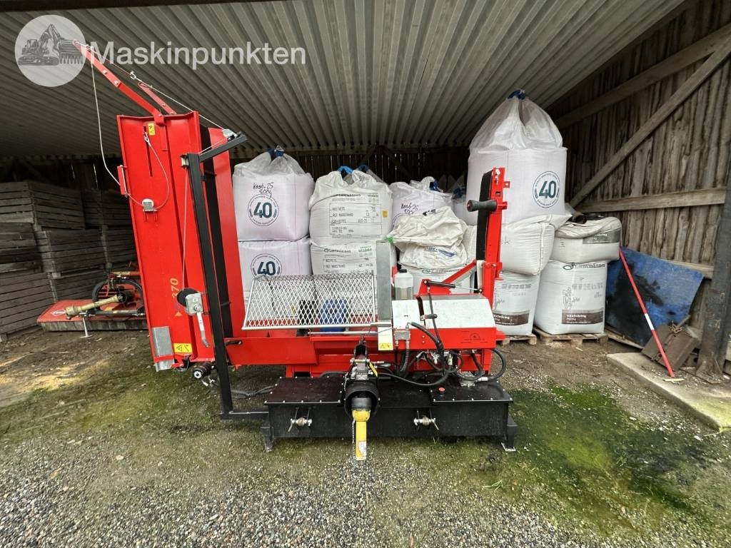 Bala Agri 370 TR 8.1T - Цепач за дрва: слика 1 Bala Agri 370 TR 8.1T - Цепач за дрва: слика 1