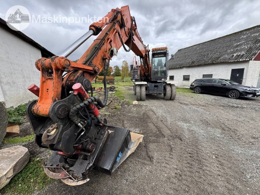 Hitachi ZX 140 W-3 - Багер на тркала: слика 5 Hitachi ZX 140 W-3 - Багер на тркала: слика 5