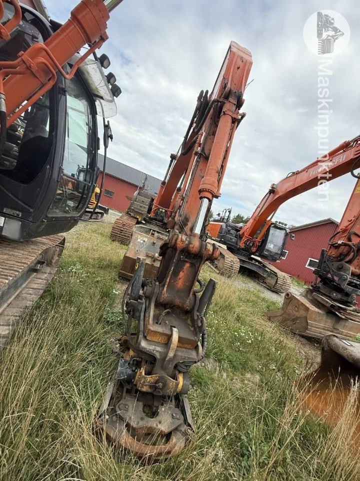 Hitachi ZX 300 LC-6 - Багер гасеничар: слика 3 Hitachi ZX 300 LC-6 - Багер гасеничар: слика 3