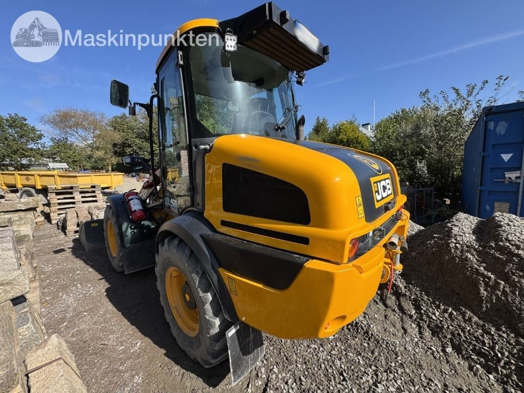 JCB 409 - Натоварувач на тркала: слика 2 JCB 409 - Натоварувач на тркала: слика 2