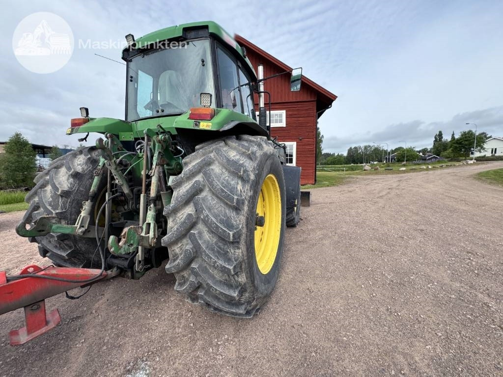 John Deere 7600 - Трактор: слика 4 John Deere 7600 - Трактор: слика 4