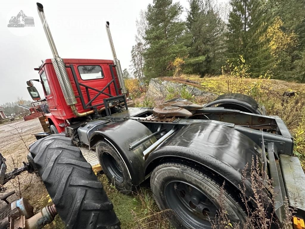 Scania T 143 H - Камион влекач: слика 4 Scania T 143 H - Камион влекач: слика 4