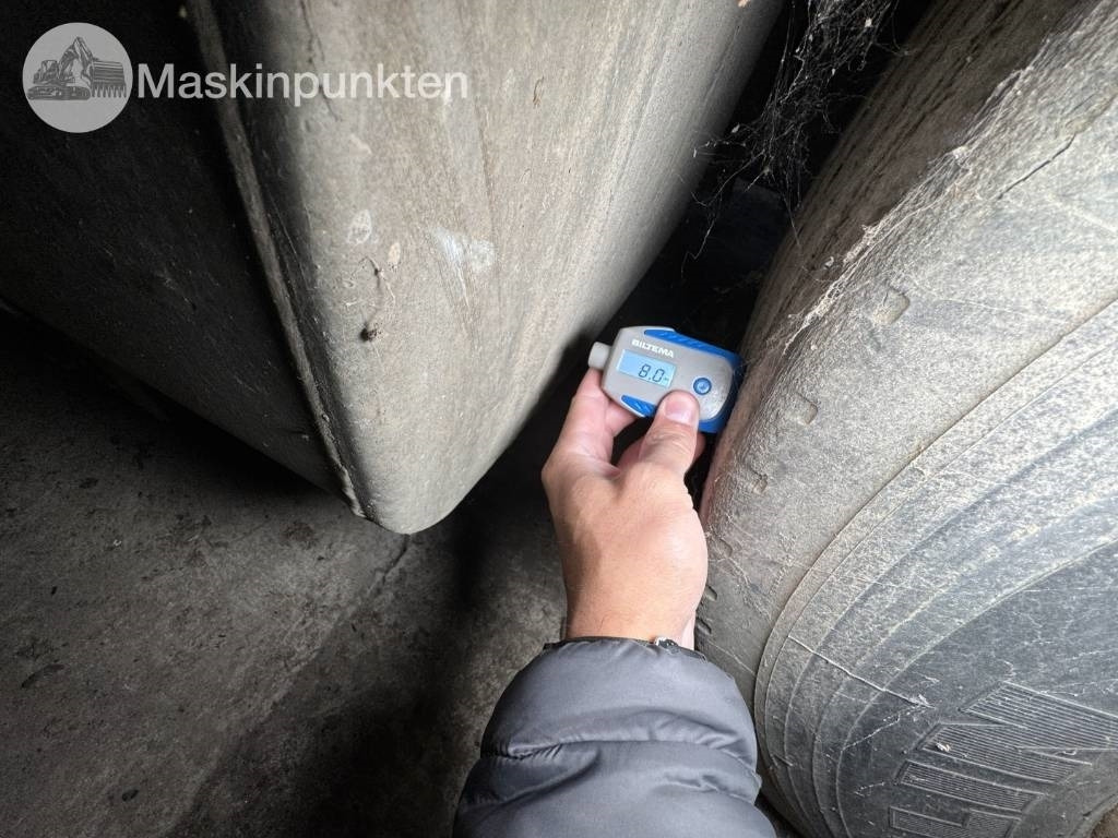 Камион влекач Volvo FH 12: слика 7 Камион влекач Volvo FH 12: слика 7