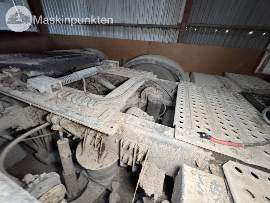 Камион влекач Volvo FH 12: слика 26 Камион влекач Volvo FH 12: слика 26