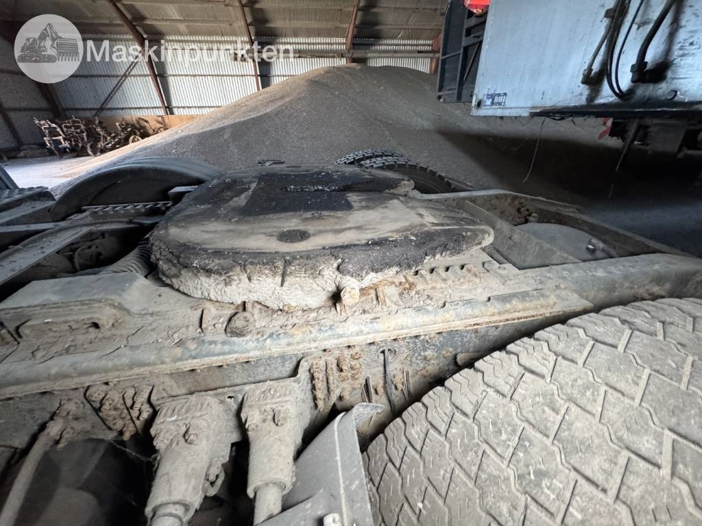 Камион влекач Volvo FH 12: слика 14 Камион влекач Volvo FH 12: слика 14