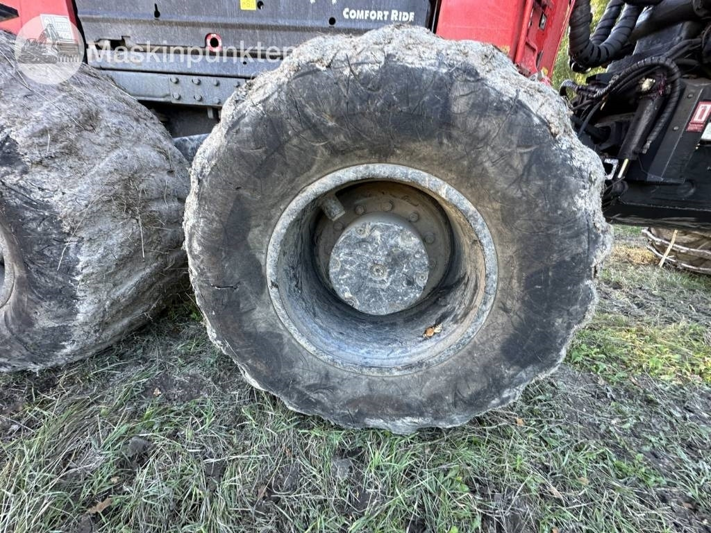 Пренесувач на стебла Komatsu 895: слика 13