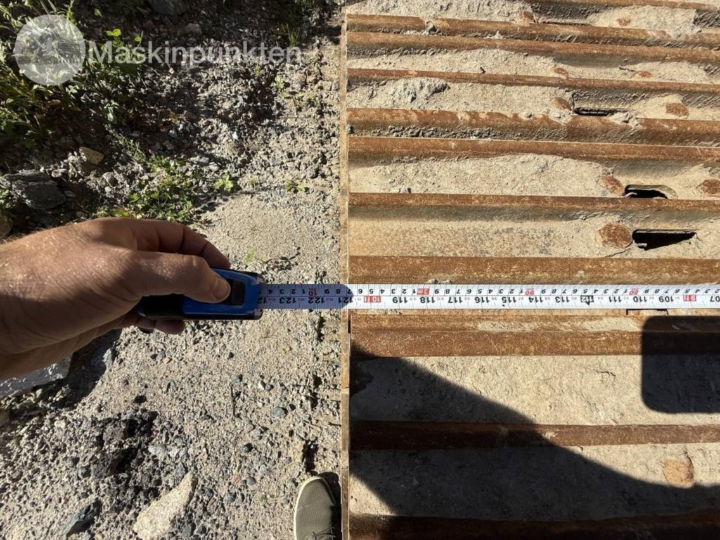 Багер гасеничар Komatsu PC 210 LC-11: слика 28