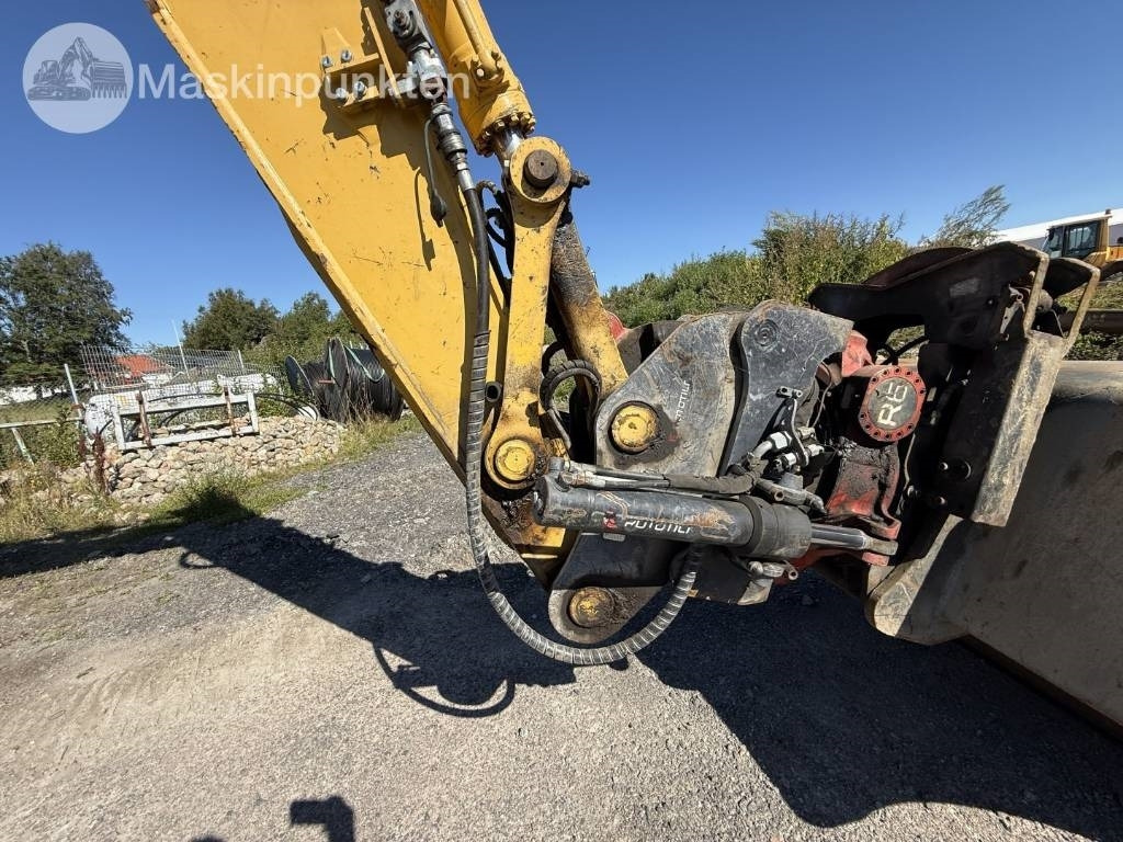 Багер гасеничар Komatsu PC 210 LC-11: слика 39