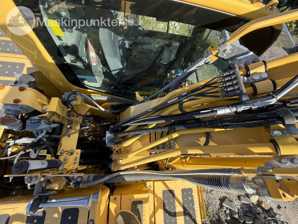 Багер гасеничар Komatsu PC 210 LC-11: слика 49