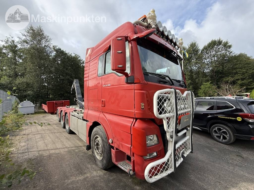 MAN TGX 35.500 EKIPAGE - Камион со кука за подигање: слика 1 MAN TGX 35.500 EKIPAGE - Камион со кука за подигање: слика 1