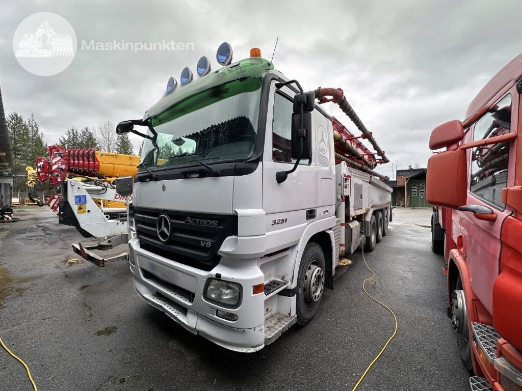 Mercedes-Benz 2651 L 8X4 Junjin jxzr42-5.16hp  - Камион миксер за бетон: слика 2 Mercedes-Benz 2651 L 8X4 Junjin jxzr42-5.16hp  - Камион миксер за бетон: слика 2