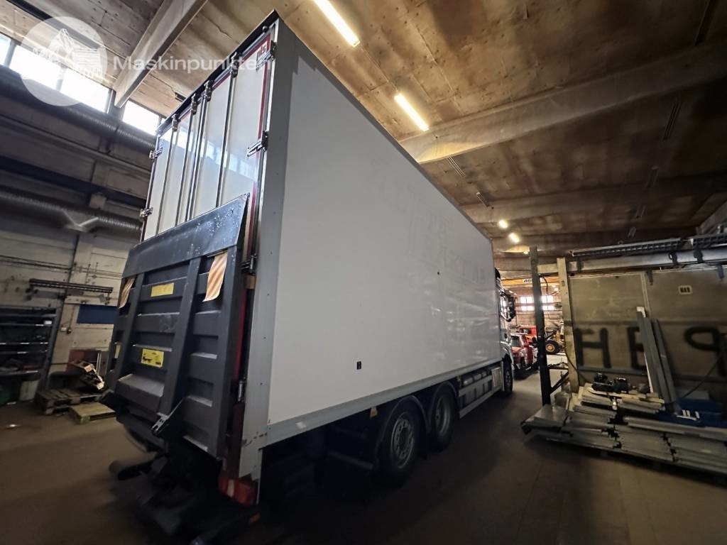 Mercedes-Benz Actros 2545 - Камион сандучар: слика 4 Mercedes-Benz Actros 2545 - Камион сандучар: слика 4