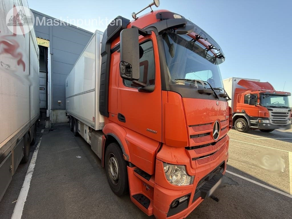 Mercedes-Benz Actros 2551 - Камион ладилник: слика 3 Mercedes-Benz Actros 2551 - Камион ладилник: слика 3
