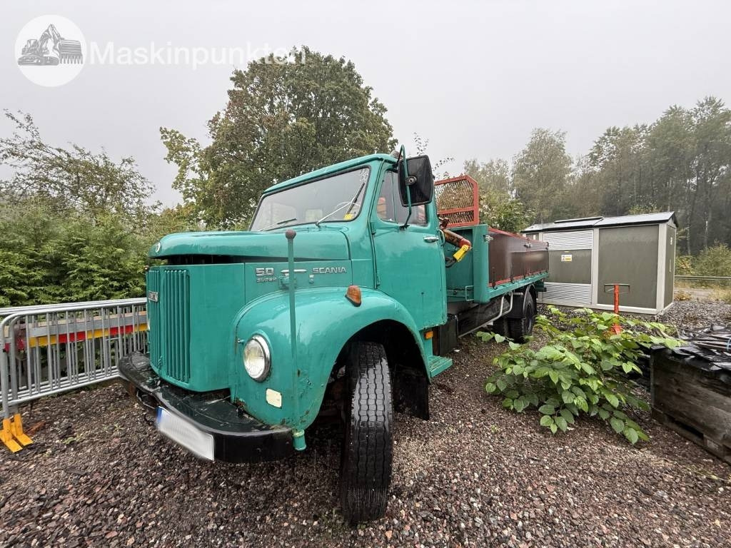 Scania L 50  - Камион со кран: слика 1 Scania L 50  - Камион со кран: слика 1