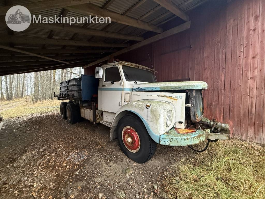 Scania LS 76 kranbil - Камион со кран: слика 1 Scania LS 76 kranbil - Камион со кран: слика 1