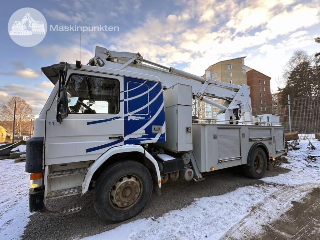 Scania P 92 M - Камион со кран: слика 1 Scania P 92 M - Камион со кран: слика 1
