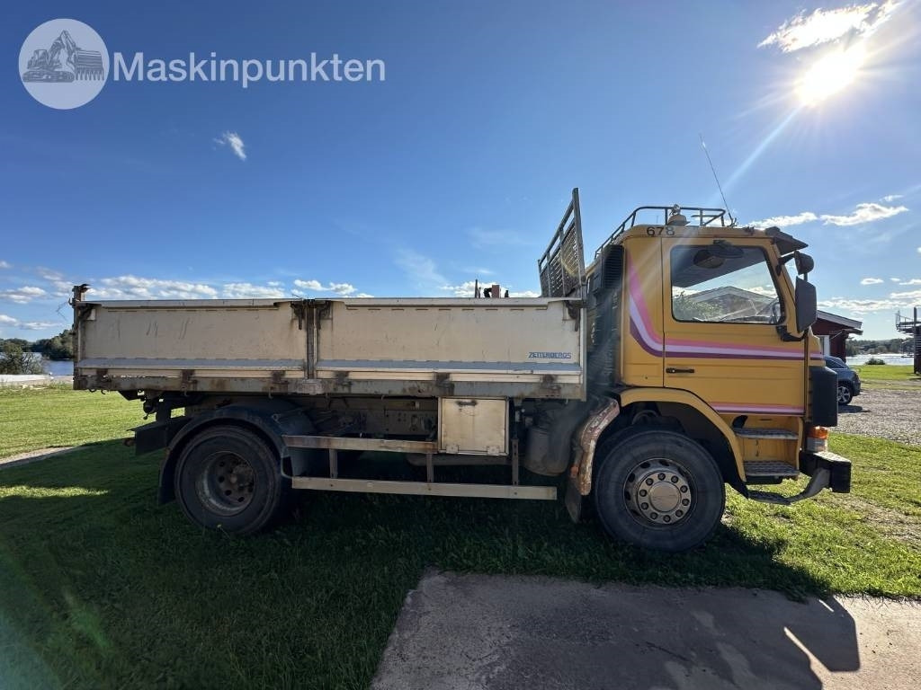 Scania P 93 HL - Кипер: слика 4 Scania P 93 HL - Кипер: слика 4