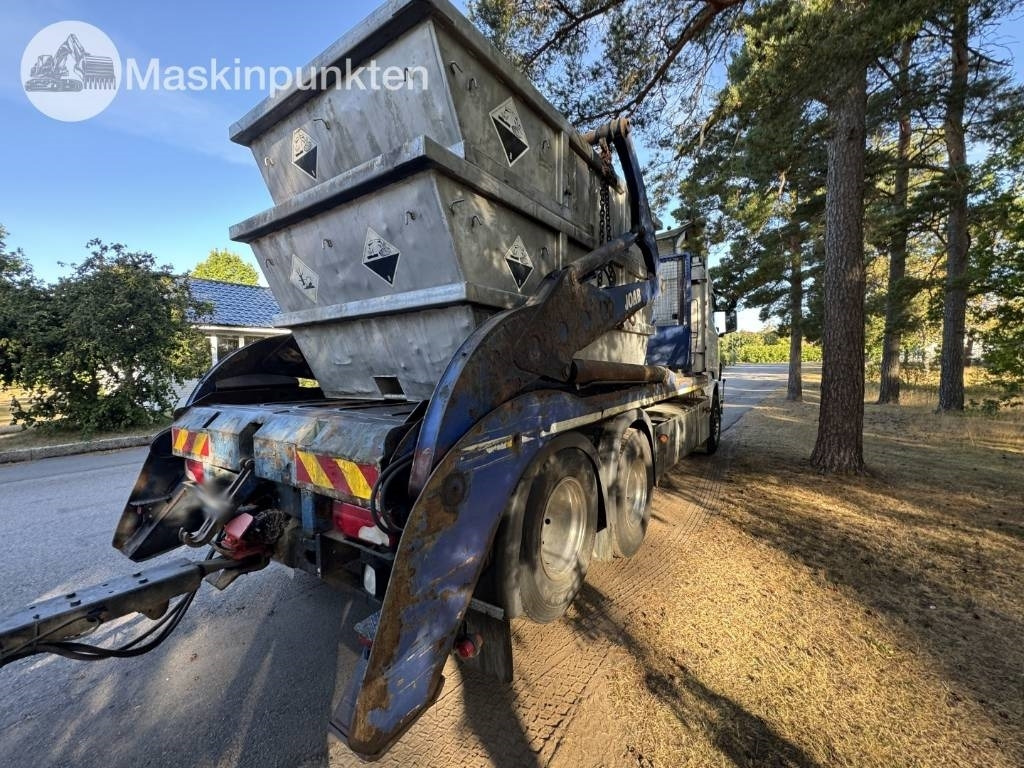 Scania R 560 LB - Камион за подигање контејнери: слика 4 Scania R 560 LB - Камион за подигање контејнери: слика 4