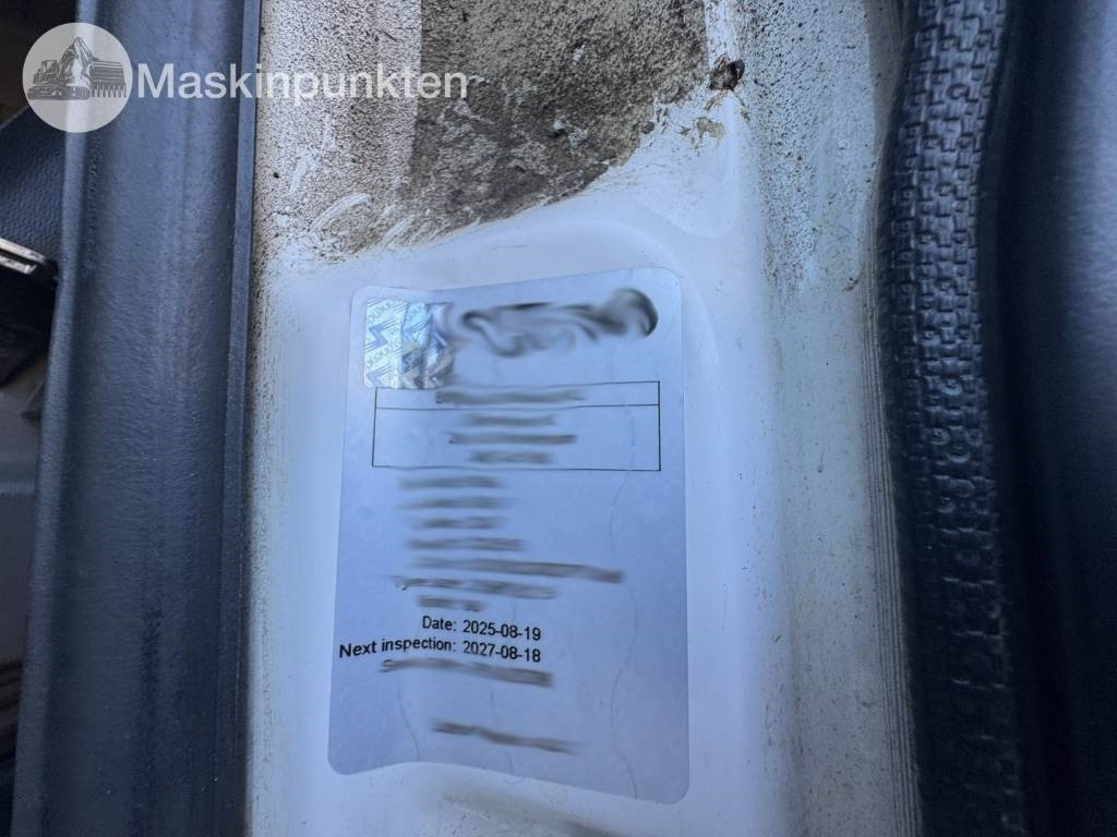 Камион за подигање контејнери Scania R 560 LB: слика 28