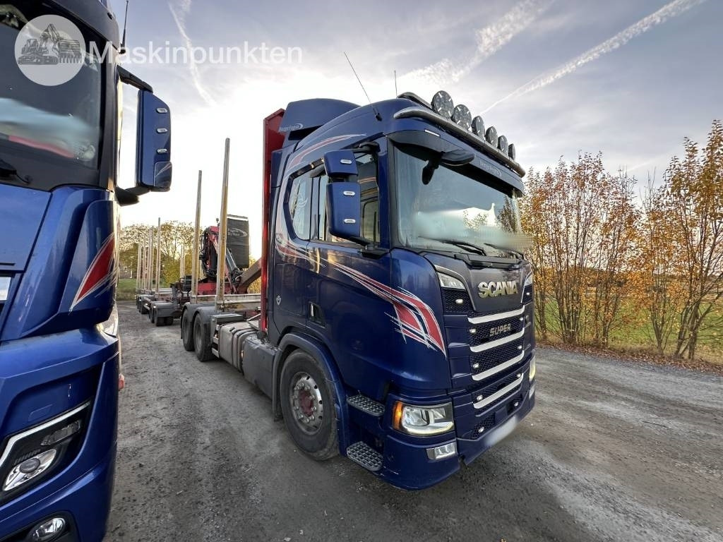 Scania R 580 timmerbil med kran - Камион за дрва: слика 3 Scania R 580 timmerbil med kran - Камион за дрва: слика 3