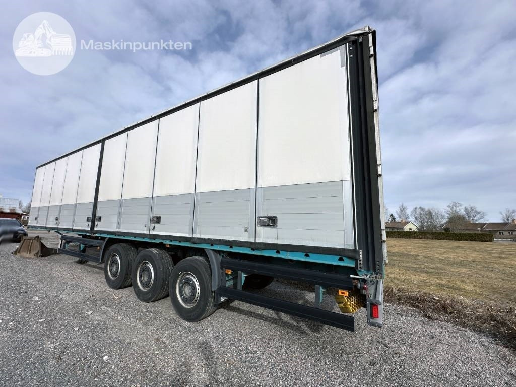 Scania ST 37 - Полуприколка со церада: слика 2 Scania ST 37 - Полуприколка со церада: слика 2