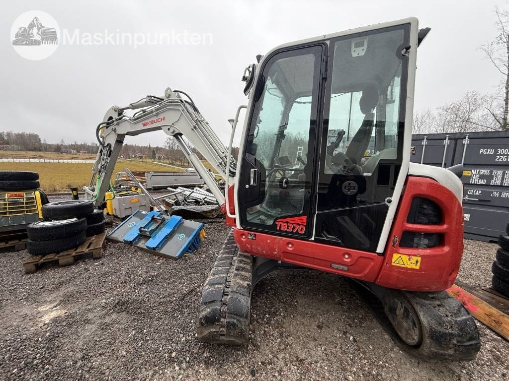 Takeuchi TB 370 - Багер гасеничар: слика 4 Takeuchi TB 370 - Багер гасеничар: слика 4