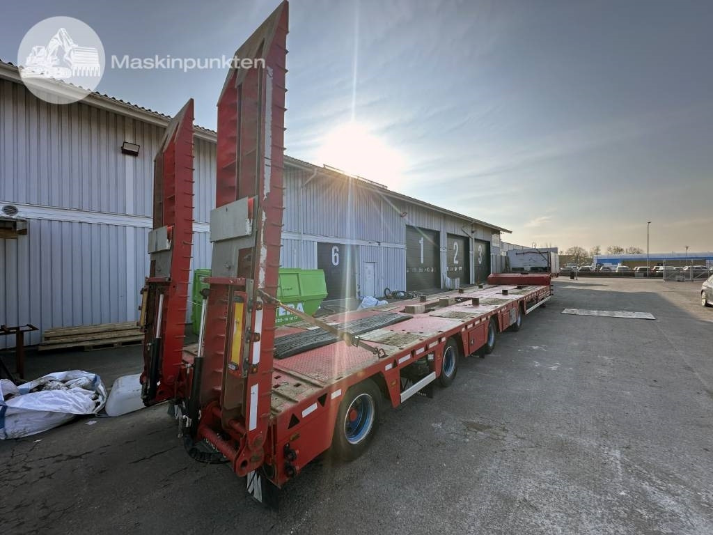 Vm-trailer VM 41-4-RLSZO-S JUMBO - Полуприколка за низок утовар: слика 4 Vm-trailer VM 41-4-RLSZO-S JUMBO - Полуприколка за низок утовар: слика 4