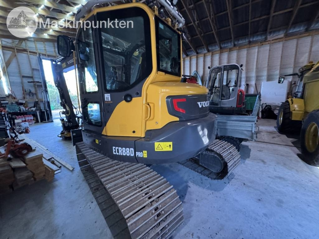 Volvo ECR 88 D - Мини багер: слика 1 Volvo ECR 88 D - Мини багер: слика 1