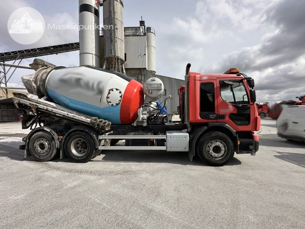 Volvo FE 320 - Камион миксер за бетон: слика 3 Volvo FE 320 - Камион миксер за бетон: слика 3
