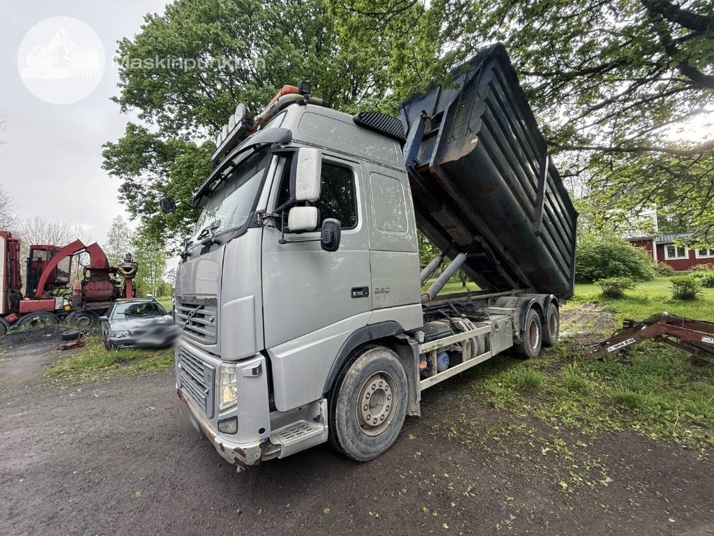 Volvo FH 16 660  - Камион со кука за подигање: слика 2 Volvo FH 16 660  - Камион со кука за подигање: слика 2
