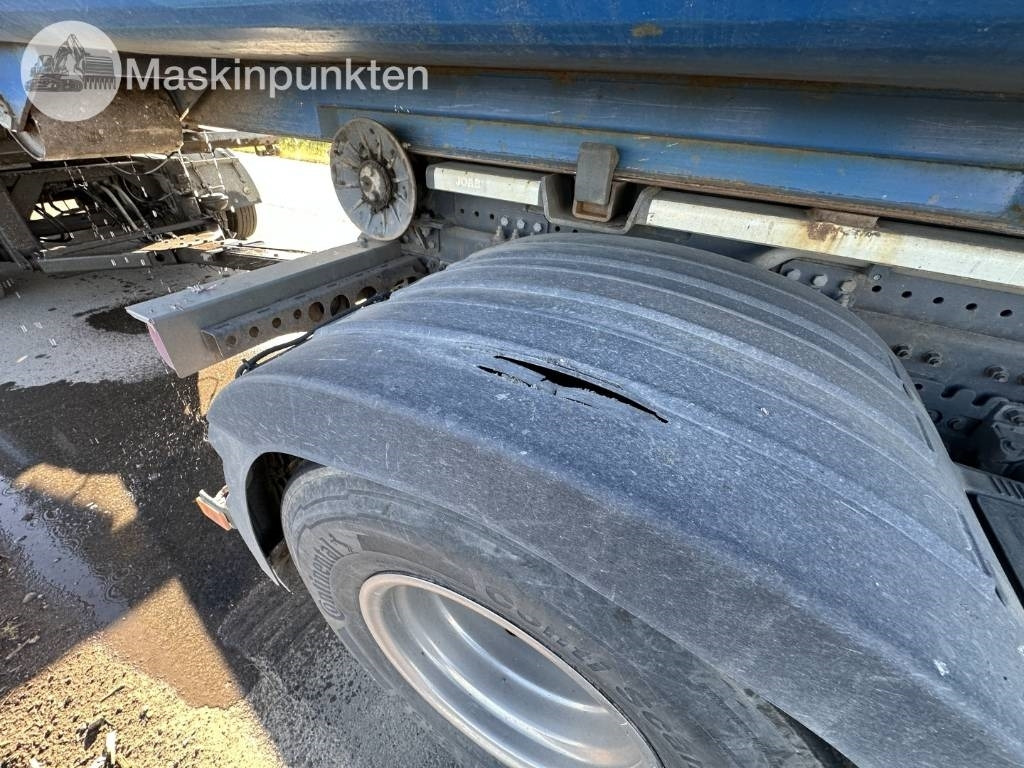 Камион со кука за подигање Volvo FH 6*2: слика 42 Камион со кука за подигање Volvo FH 6*2: слика 42