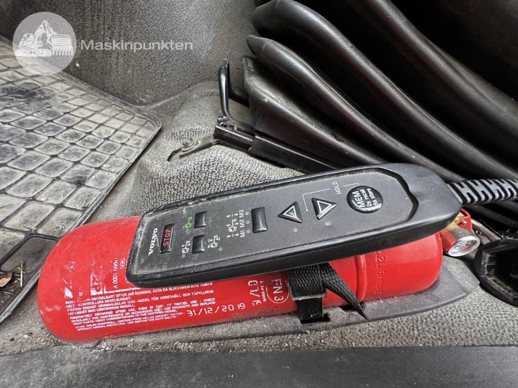 Лизинг на Volvo FL 240  Volvo FL 240: слика 13