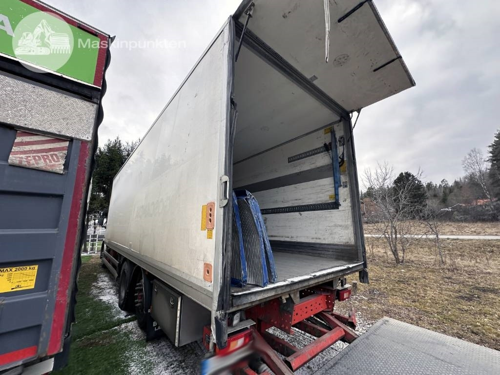 Лизинг на Volvo FL 240  Volvo FL 240: слика 7
