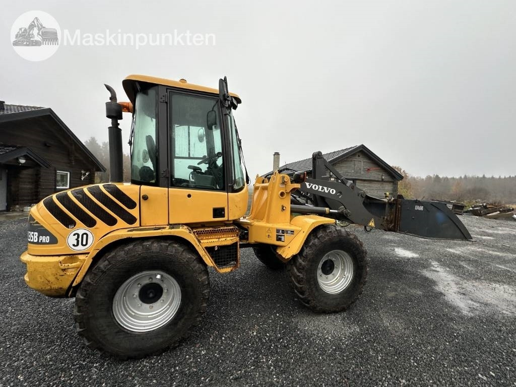 Volvo L 35 B - Натоварувач на тркала: слика 4 Volvo L 35 B - Натоварувач на тркала: слика 4