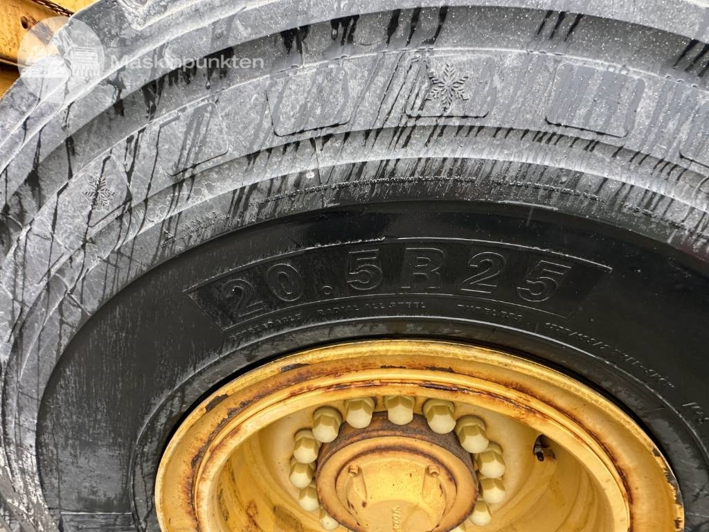 Натоварувач на тркала Volvo L 90 E: слика 29