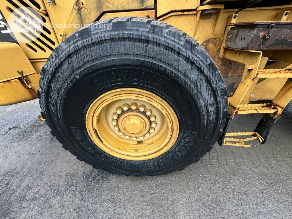 Натоварувач на тркала Volvo L 90 E: слика 35