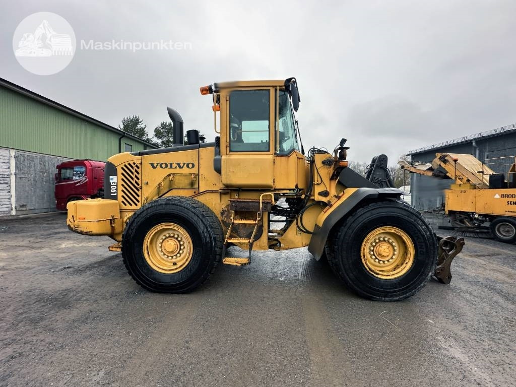 Volvo L 90 E - Натоварувач на тркала: слика 4 Volvo L 90 E - Натоварувач на тркала: слика 4