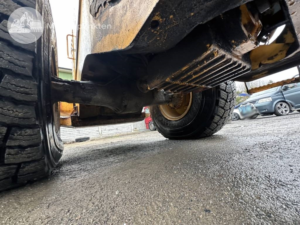 Натоварувач на тркала Volvo L 90 E: слика 41
