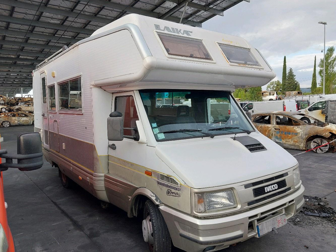 IVECO LAIKA 35.12 CAMPING 122 - Алковен кампер: слика 2 IVECO LAIKA 35.12 CAMPING 122 - Алковен кампер: слика 2
