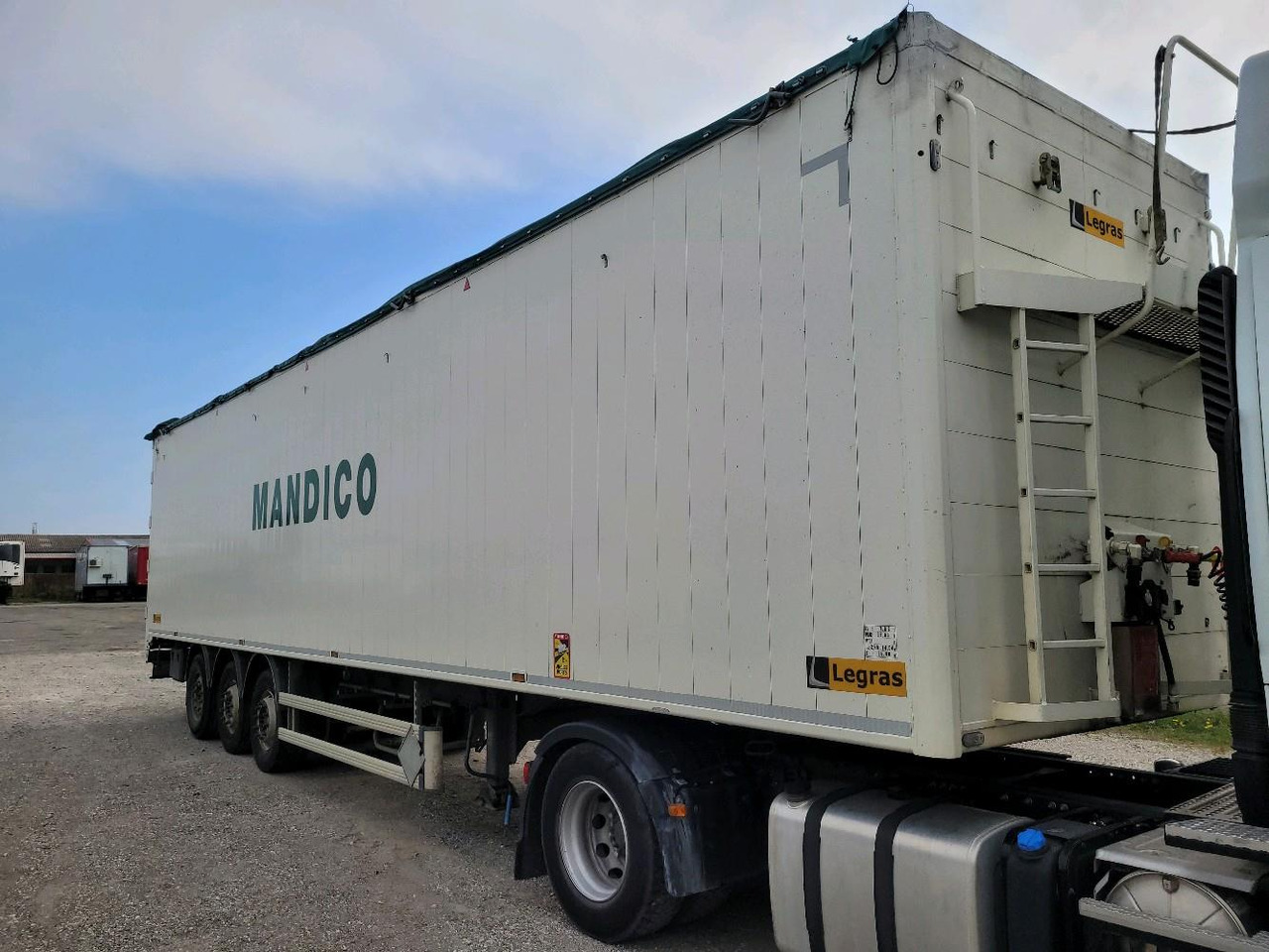 LEGRAS INDUSTRIES SEMI SBS2220 - Полуприколка сандучар: слика 1 LEGRAS INDUSTRIES SEMI SBS2220 - Полуприколка сандучар: слика 1