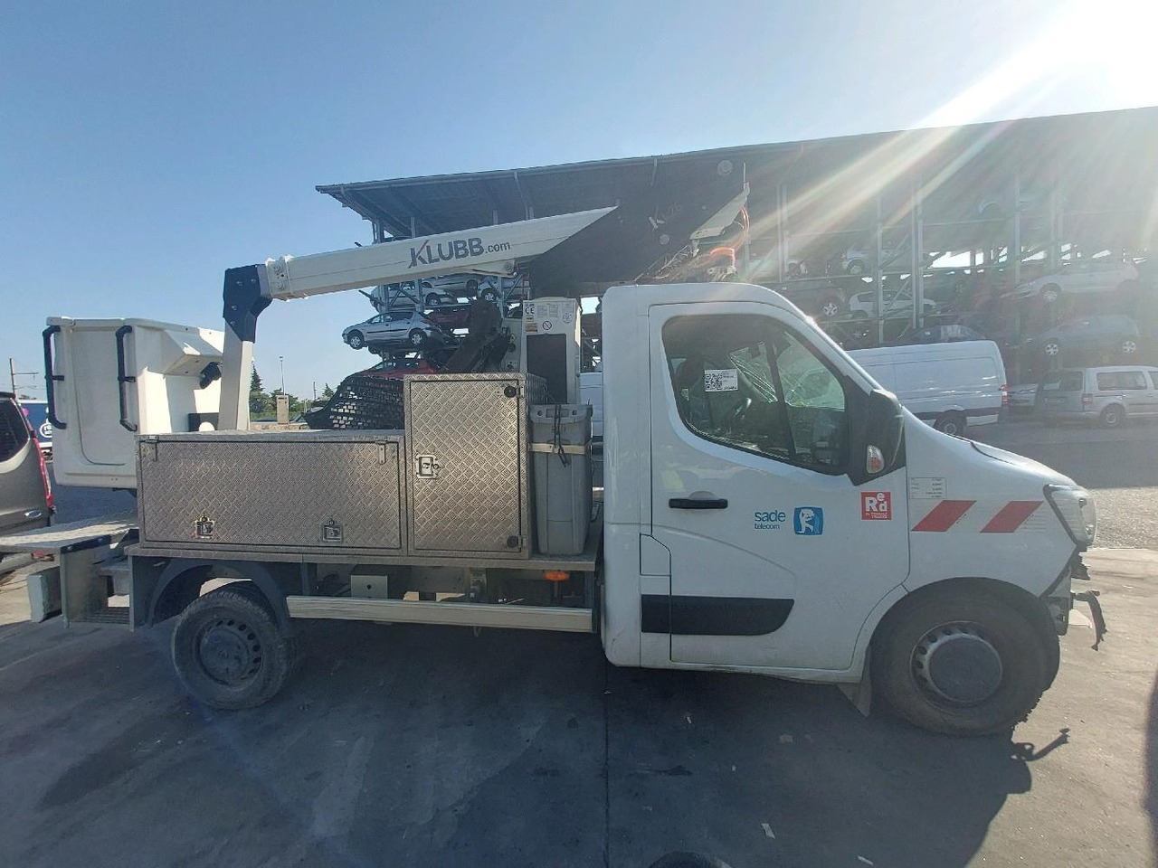 RENAULT MASTER 2.3 DCI 145 NACELLE - Камион со подигачка кошница: слика 3 RENAULT MASTER 2.3 DCI 145 NACELLE - Камион со подигачка кошница: слика 3