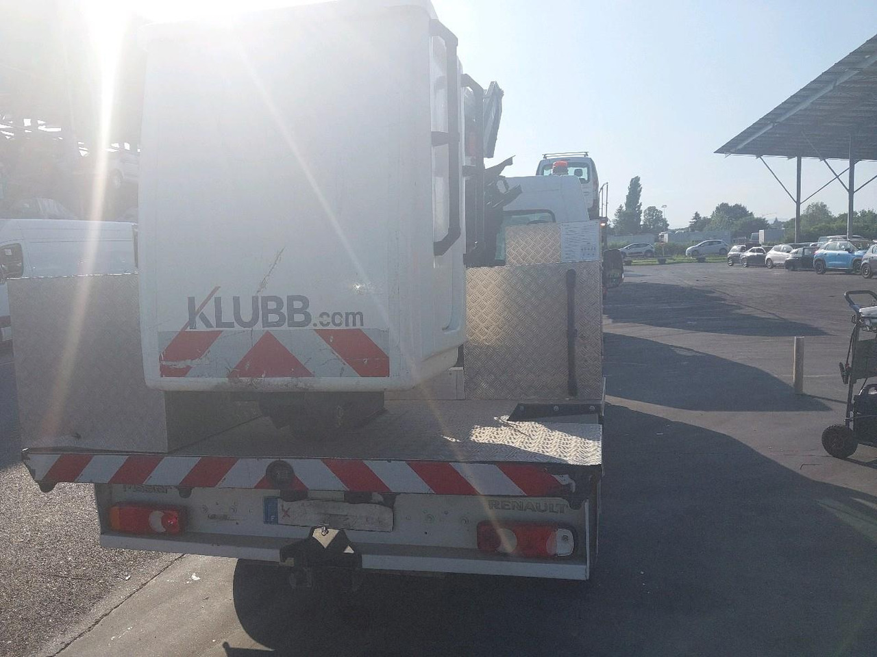 RENAULT MASTER 2.3 DCI 145 NACELLE - Камион со подигачка кошница: слика 5 RENAULT MASTER 2.3 DCI 145 NACELLE - Камион со подигачка кошница: слика 5